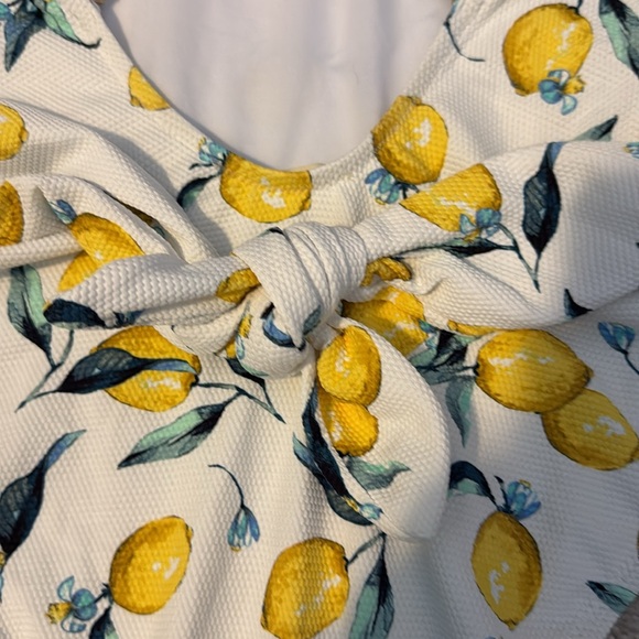 Jessica Simpson M one piece bathing suit 🩱 - Picture 4 of 5